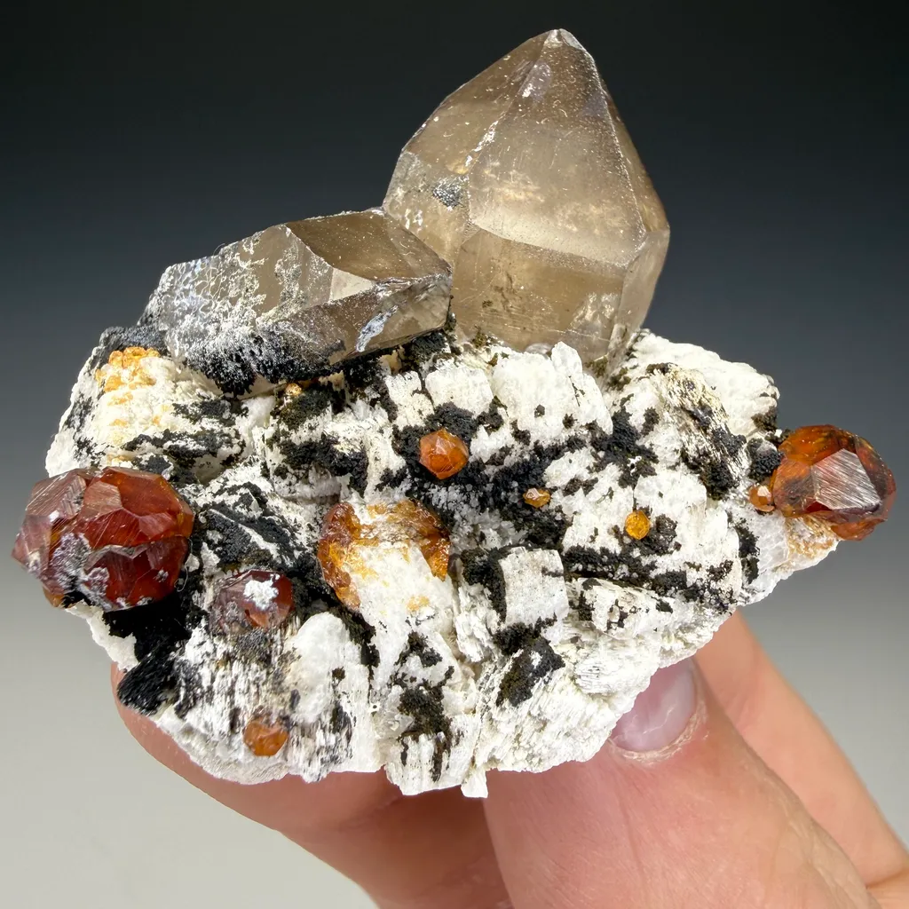 Spessartine image