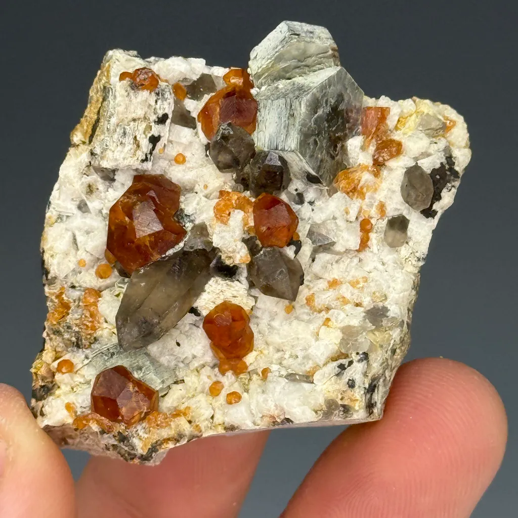 Spessartine image