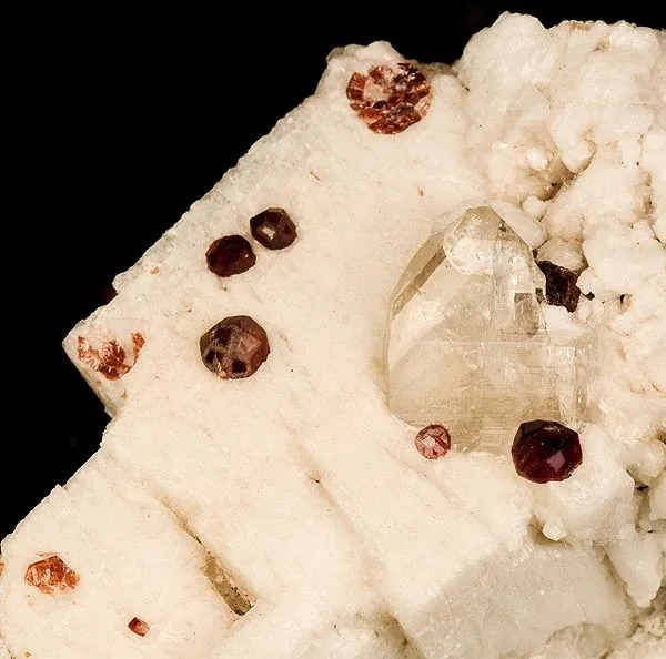 Spessartine, Albite - image 2