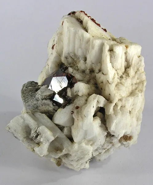 Spessartine, Albite image