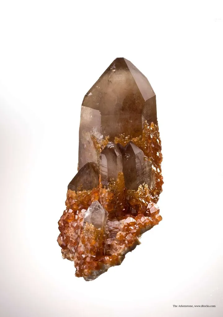 Spessartine and Quartz - image 2