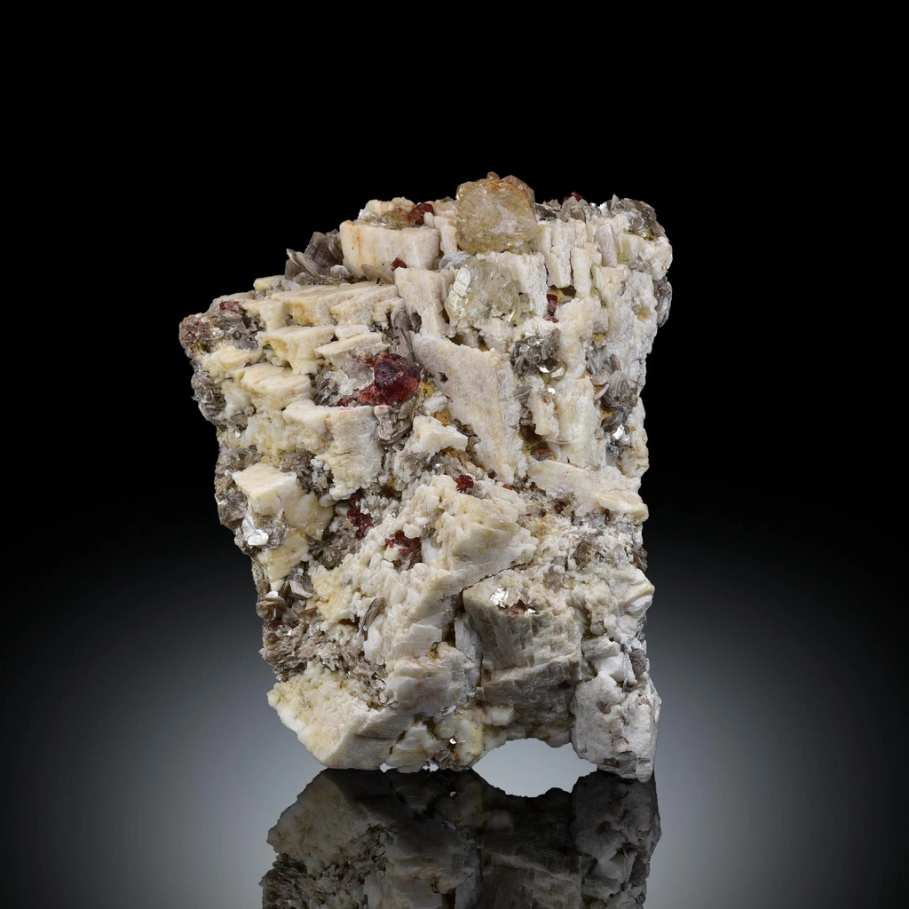 Spessartine from Skardu District, Gilgit-Baltistan, Pakistan - image 3