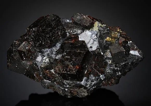 Spessartine Garnet image