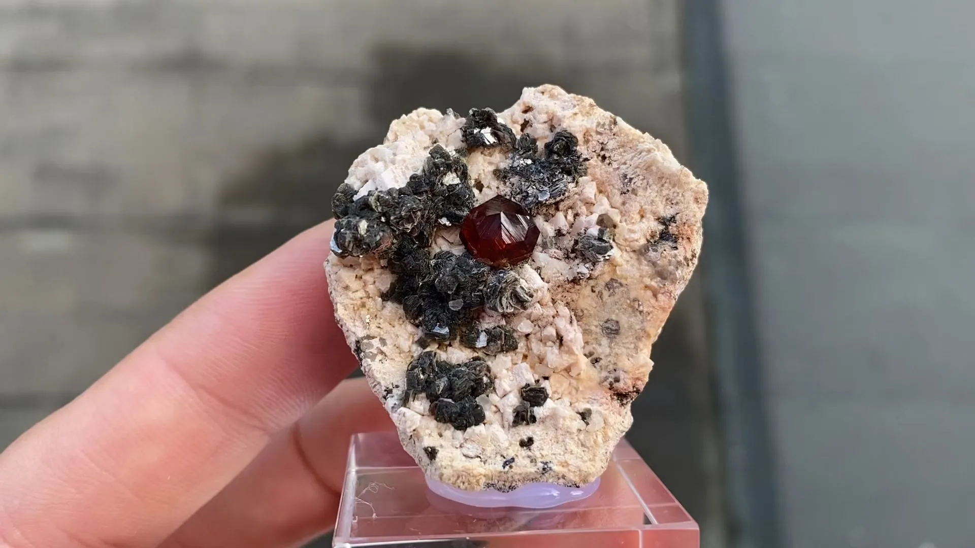 Spessartine Garnet - image 5