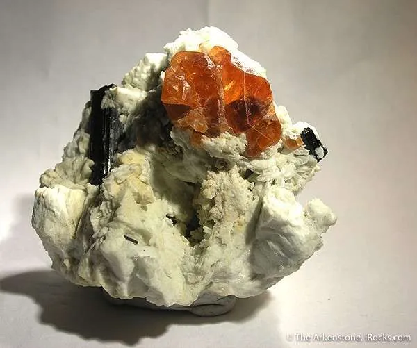 Spessartine Garnet and Schorl in Albite - image 3