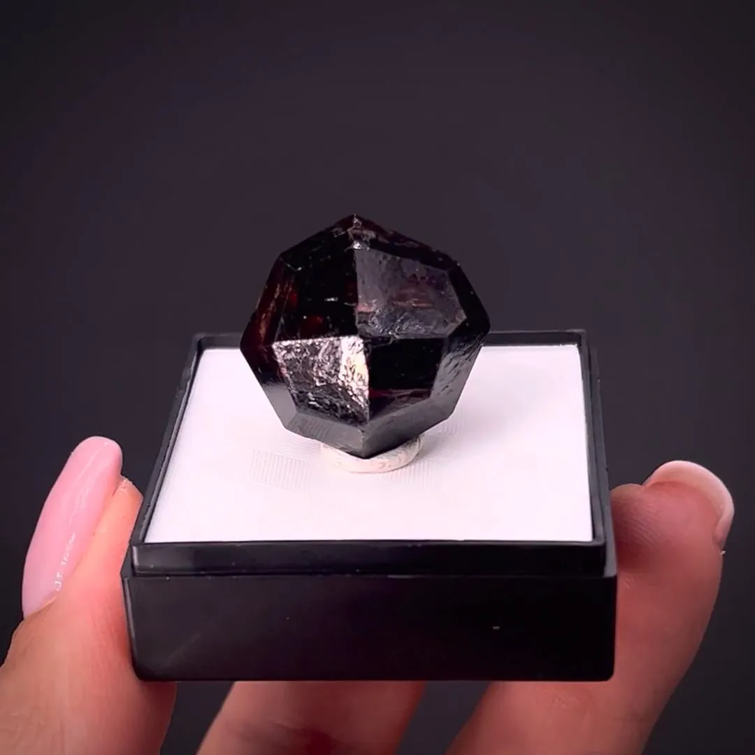 Spessartine Garnet - image 2