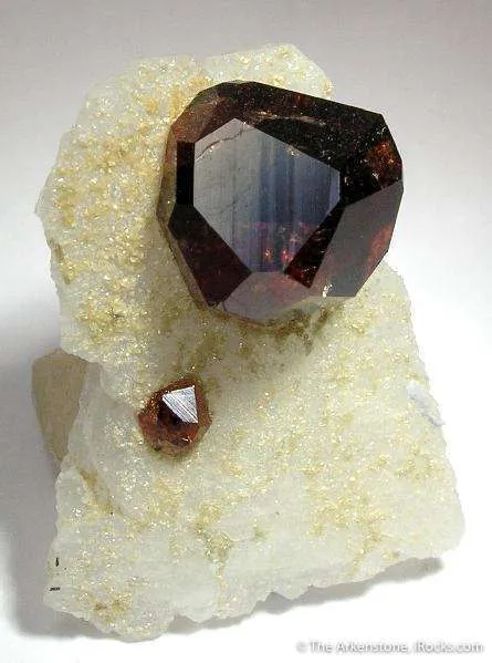Spessartine Garnet image