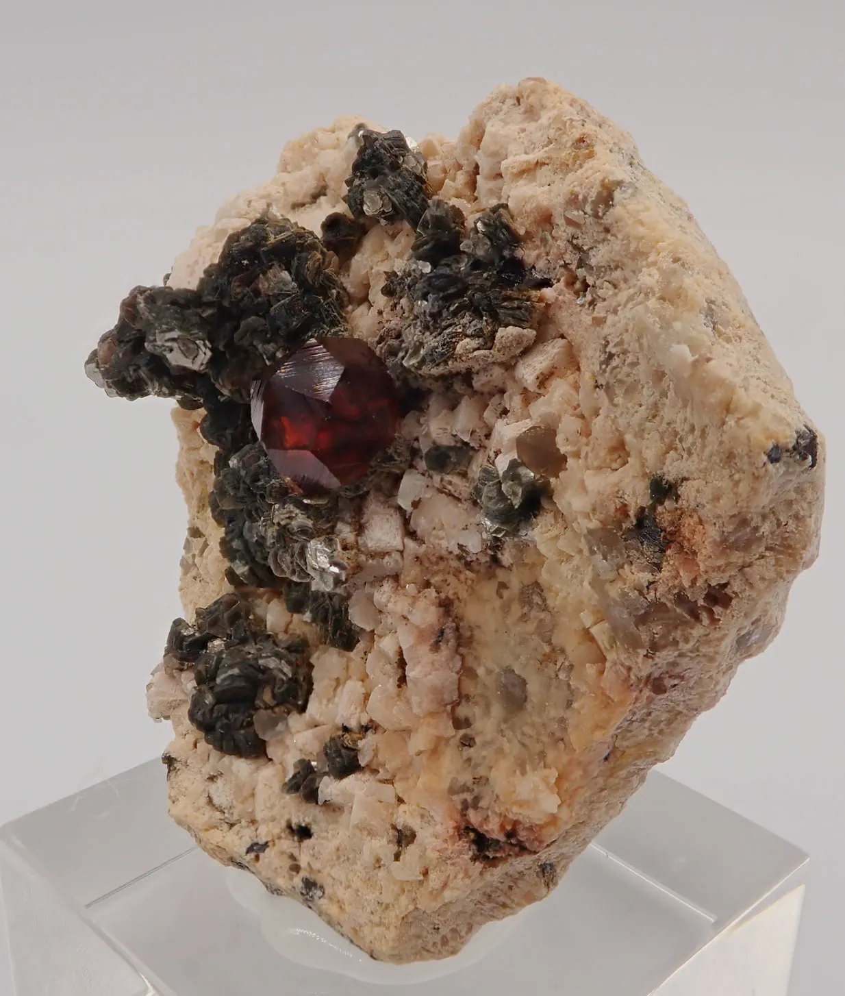Spessartine Garnet - image 4