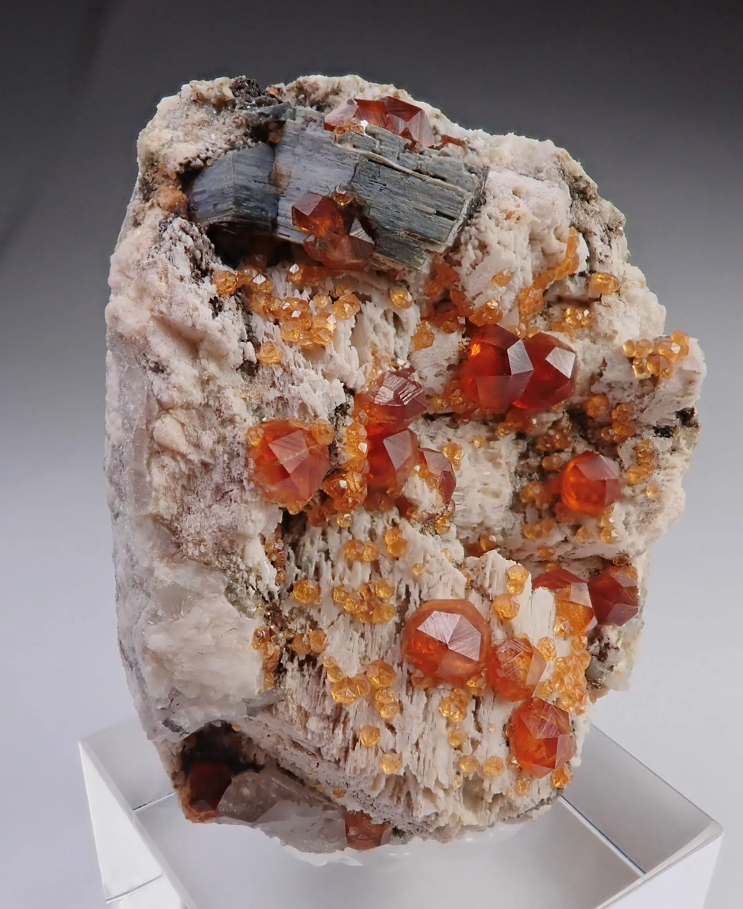 Spessartine Garnet - image 2