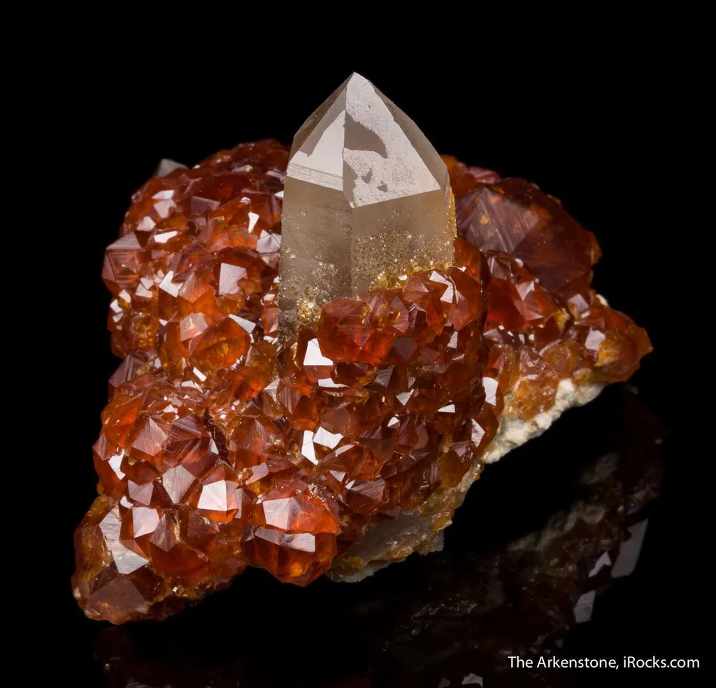 Spessartine Garnet on Quartz image
