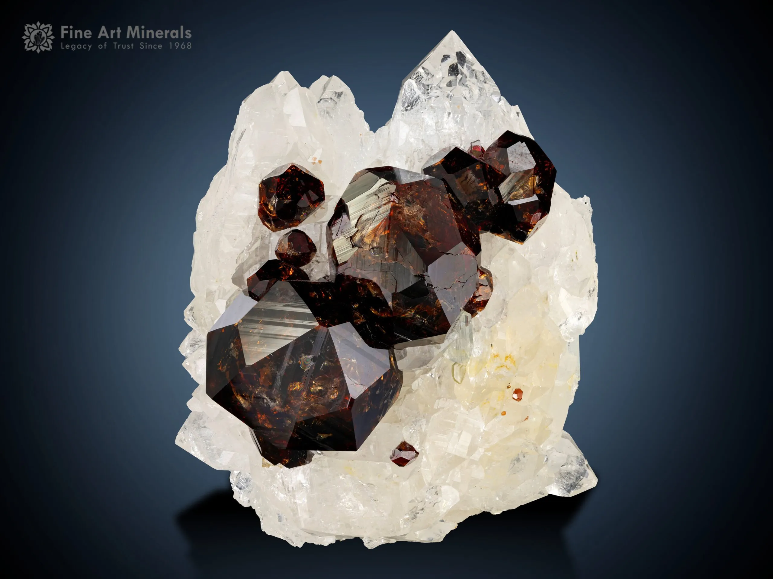 Spessartine Garnet on Quartz from Pakistan - image 1