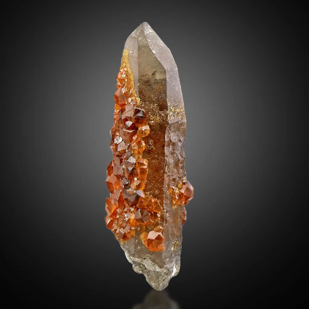 Spessartine Garnet Smoky Quartz from Tongbei-Yunling District, Fujian Province, China - image 10