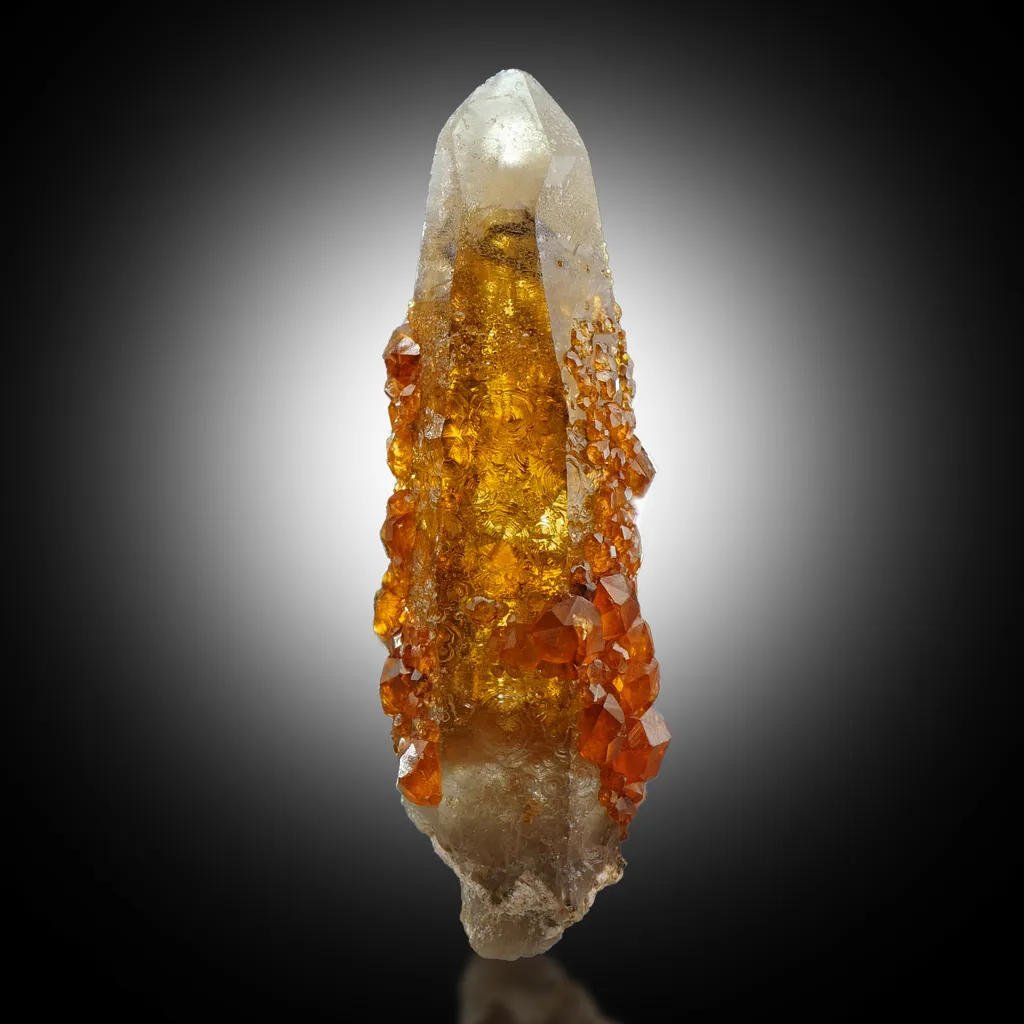 Spessartine Garnet Smoky Quartz from Tongbei-Yunling District, Fujian Province, China - image 8