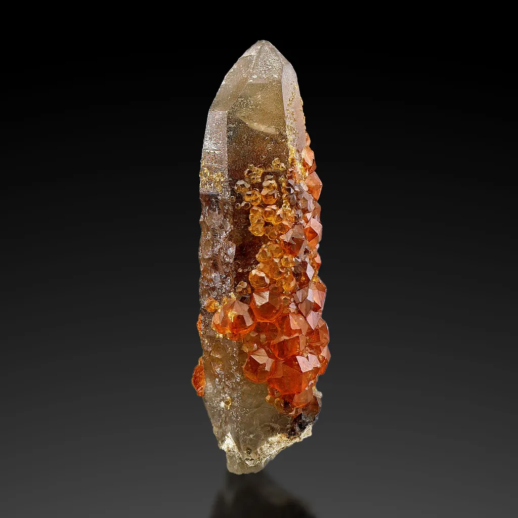 Spessartine Garnet Smoky Quartz from Tongbei-Yunling District, Fujian Province, China - image 3