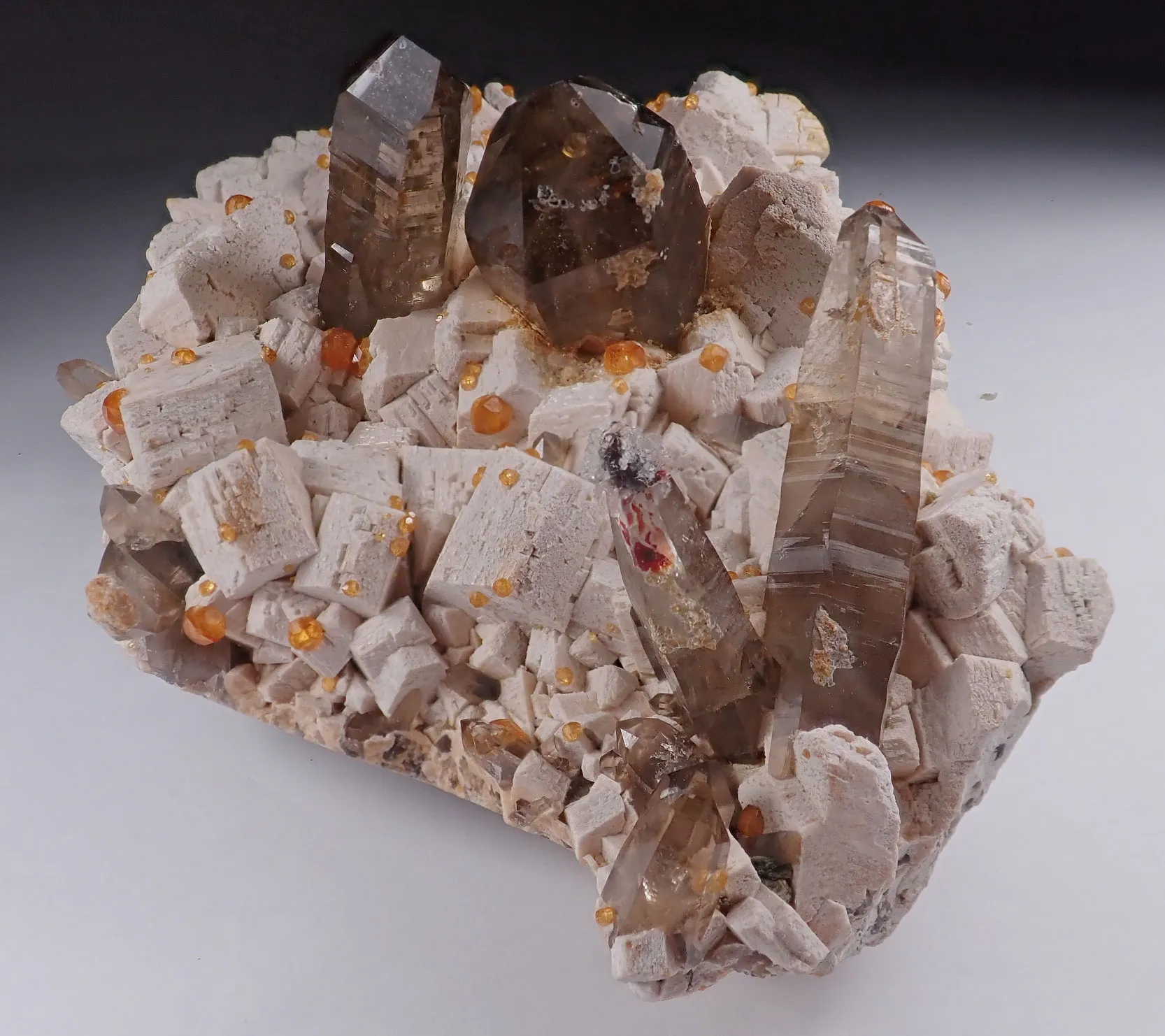 Spessartine Garnet with Quartz - image 3