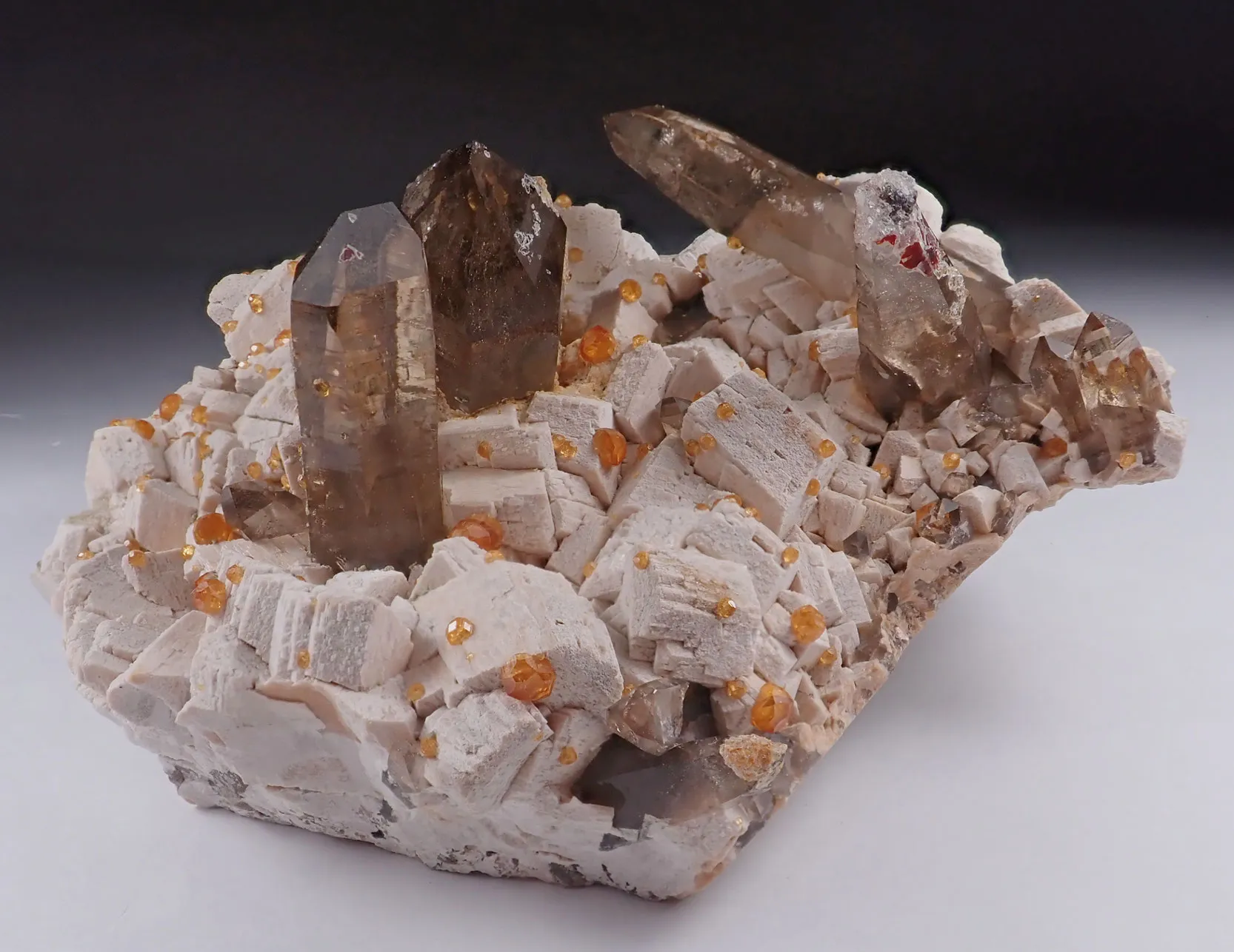 Spessartine Garnet with Quartz - image 2