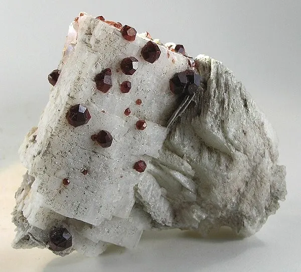 Spessartine, Microcline image