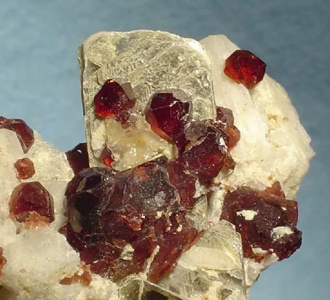 Spessartine, Muscovite, Albite - image 2
