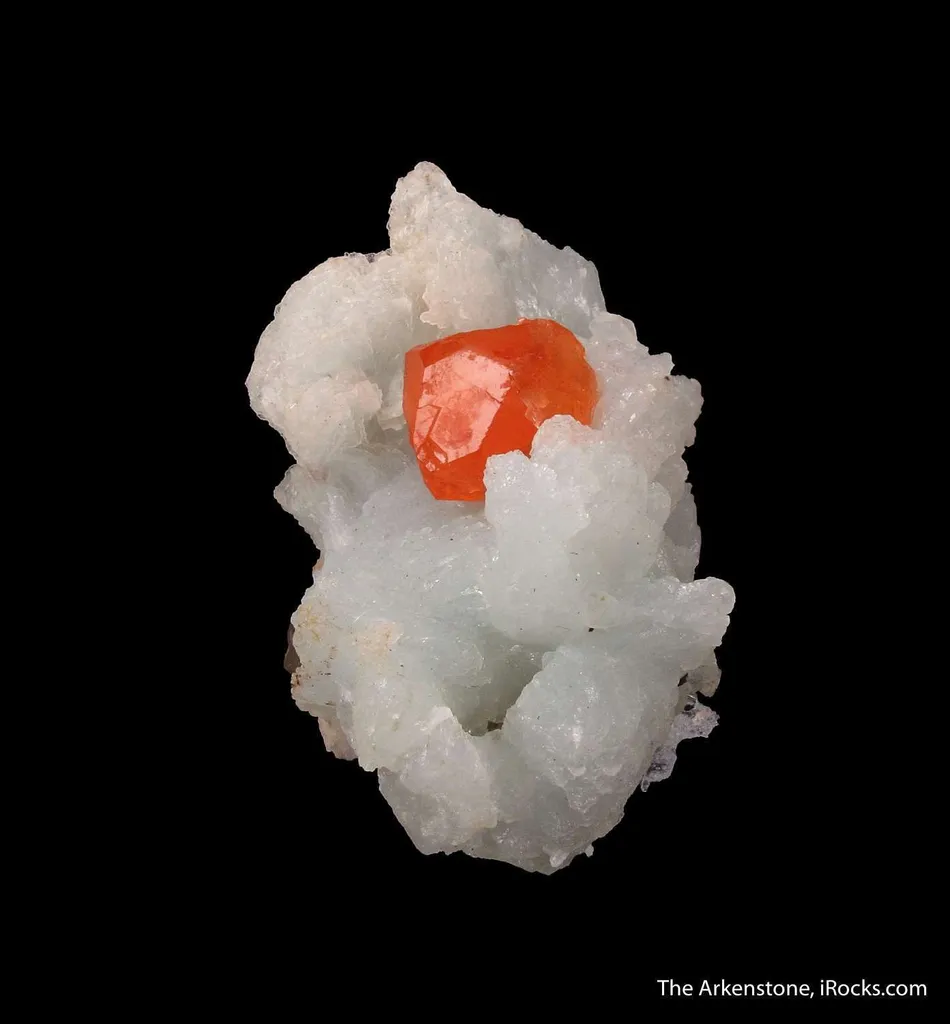 Spessartine on Albite - image 3