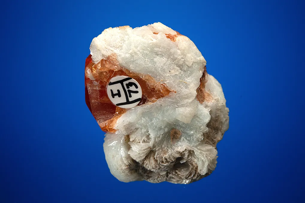 Spessartine on Albite var. Cleavelandite - image 2