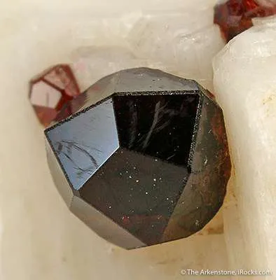 Spessartine on Feldspar - image 2