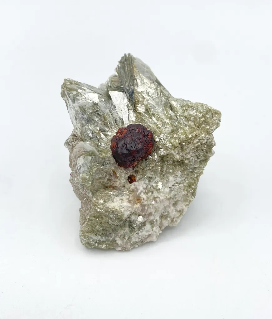 Spessartine on Muscovite image