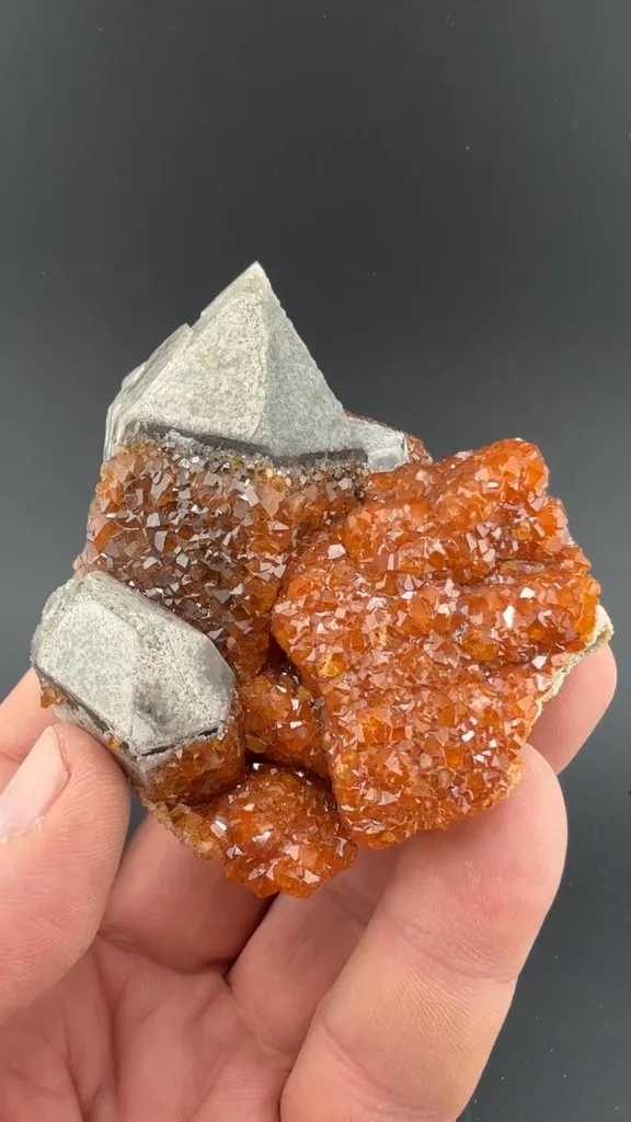 Spessartine on Quartz - image 2