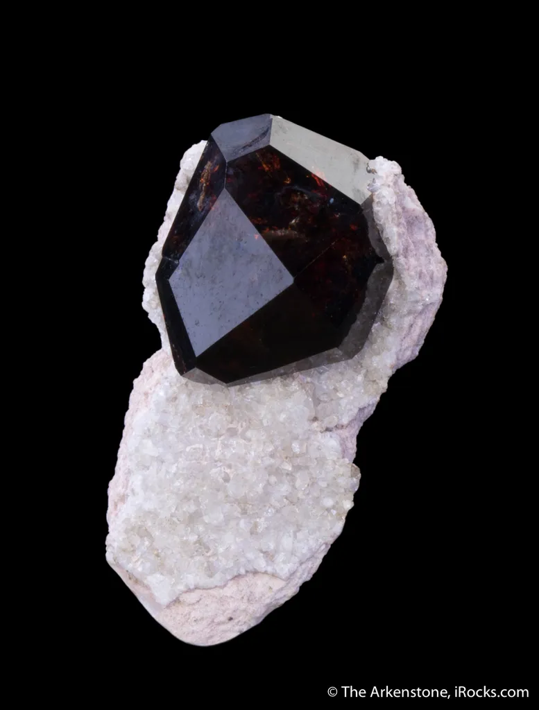 Spessartine on Quartz - image 3