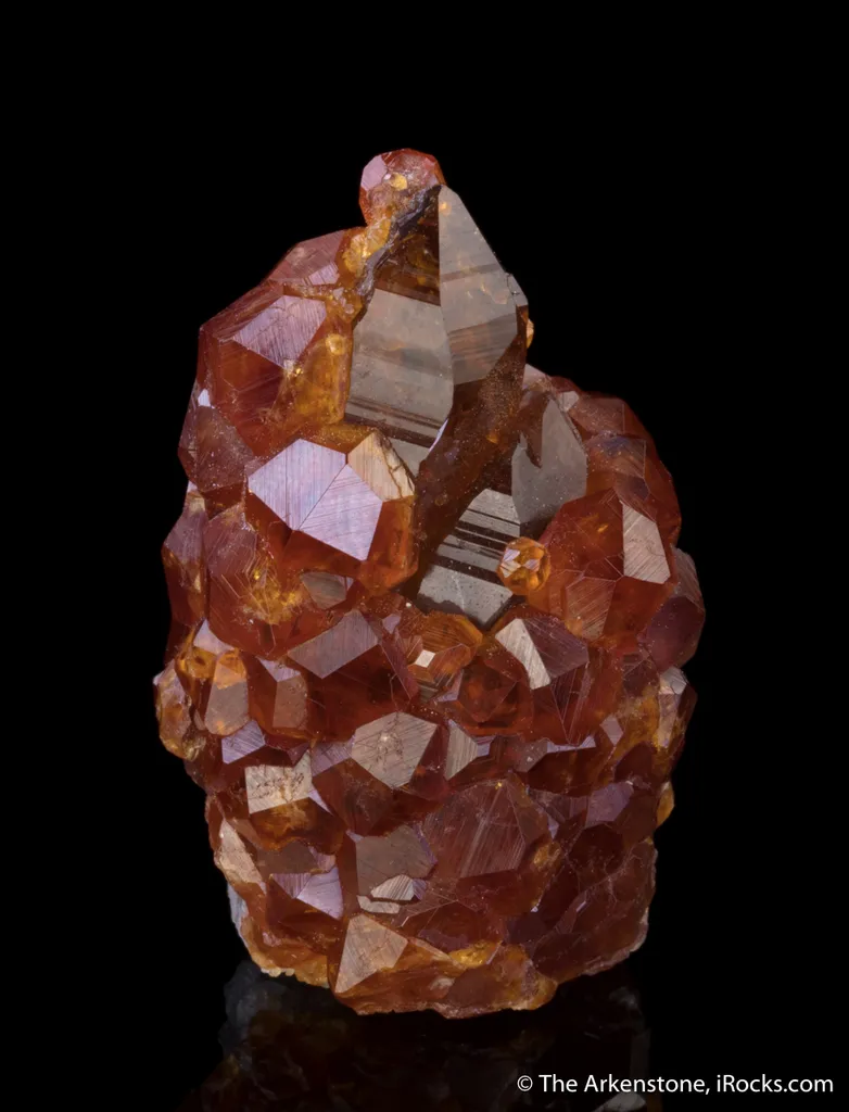 Spessartine on Quartz - image 2