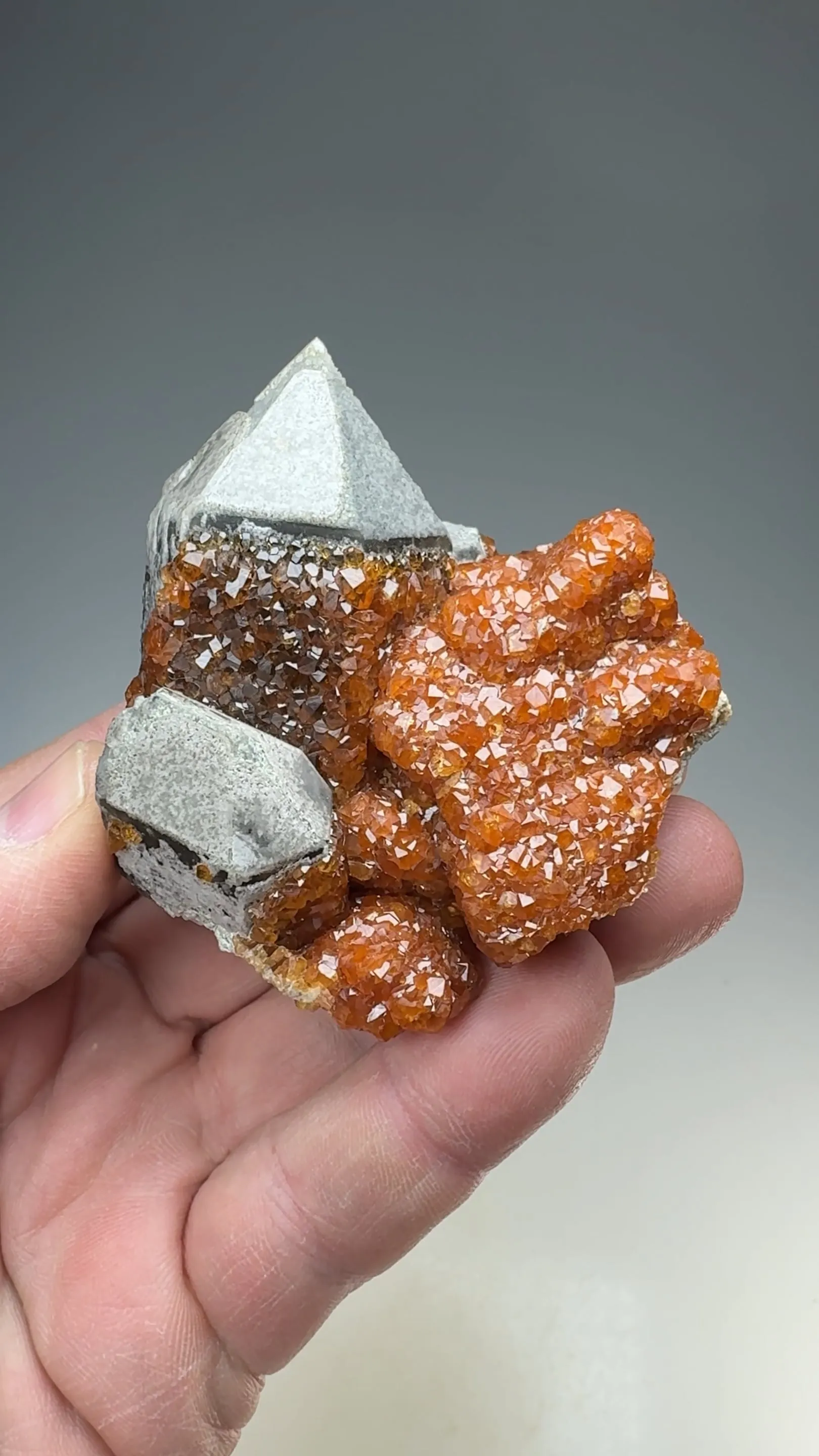 Spessartine on Quartz - image 2