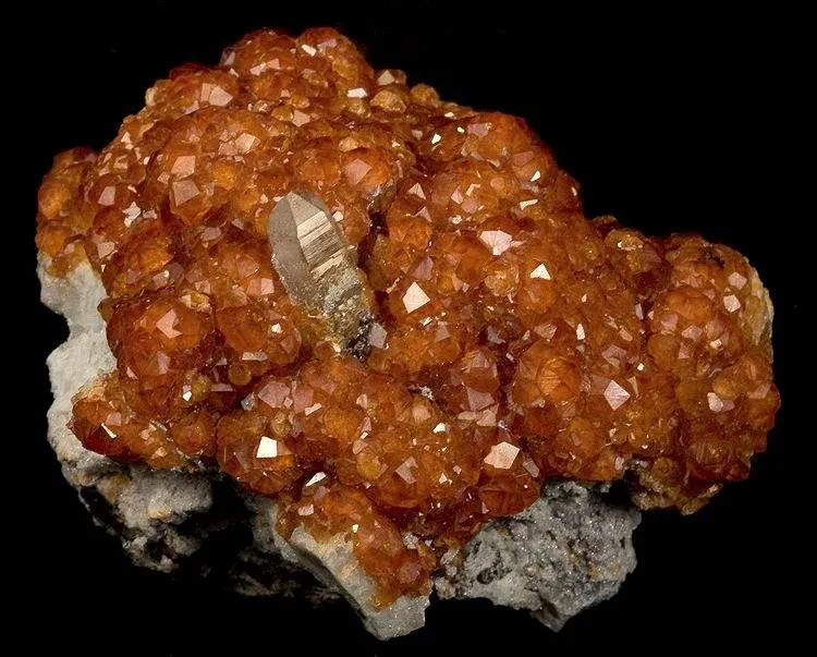 Spessartine, Quartz image