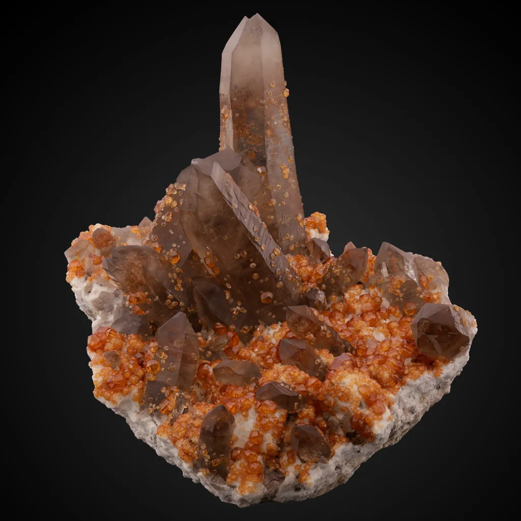 Spessartine, Quartz v. Smoky image
