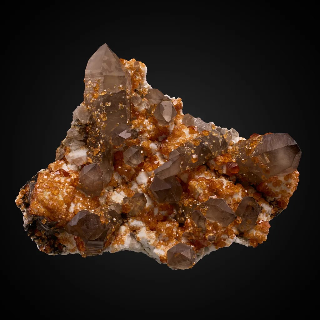 Spessartine, Quartz v. Smoky image