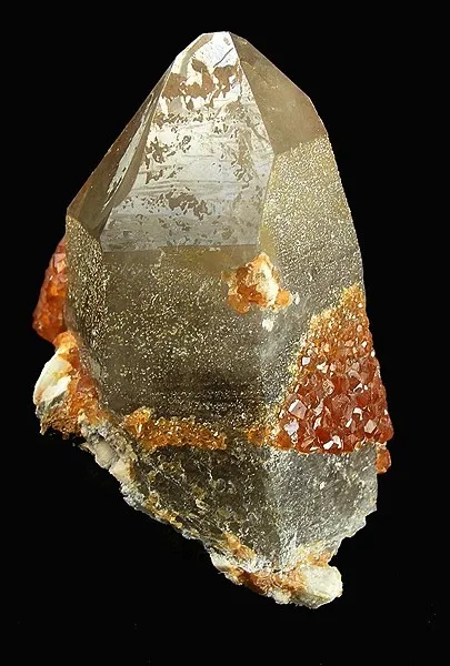 Spessartine, Quartz (Var: Smoky Quartz) image
