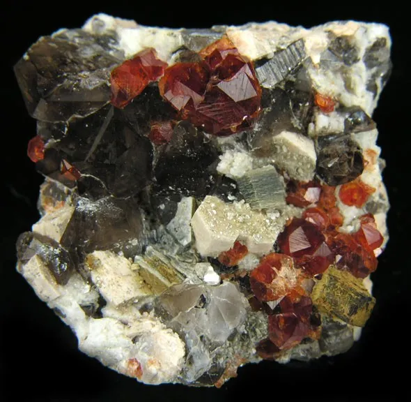 Spessartine, Quartz (Var: Smoky Quartz), Feldspar Group - image 1