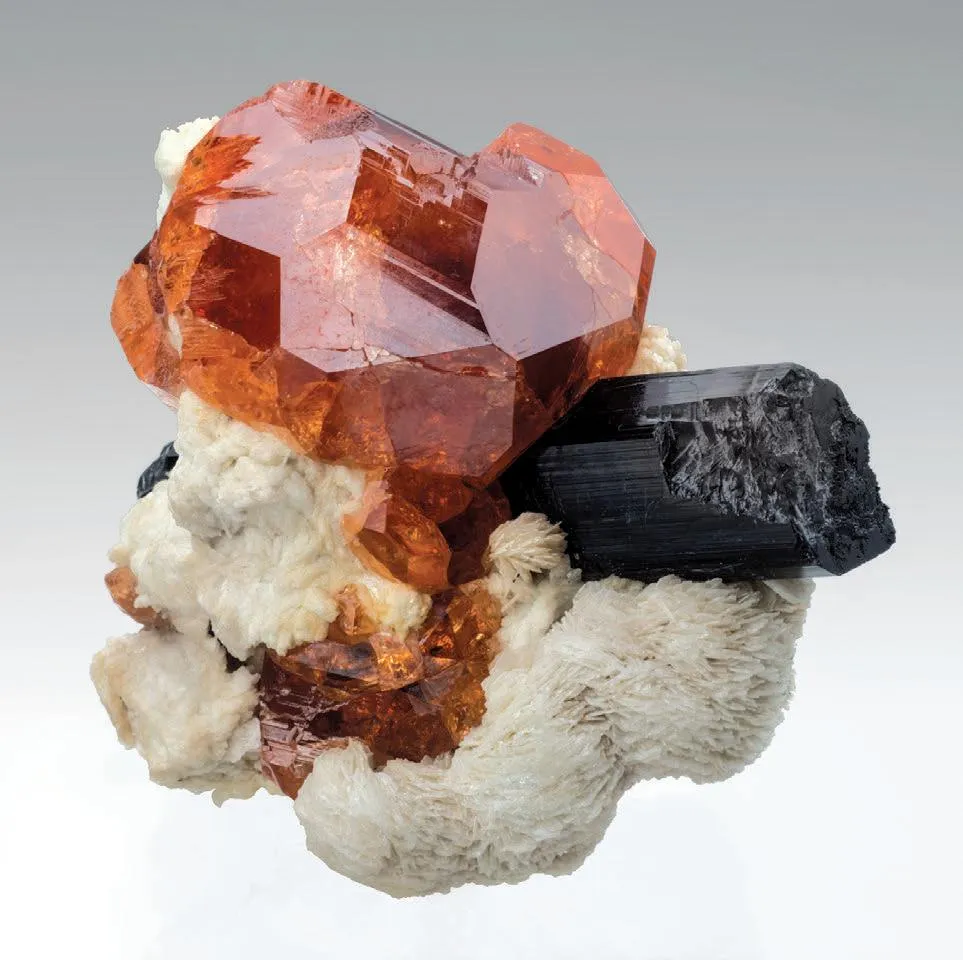 Spessartine, Schorl, Albite image