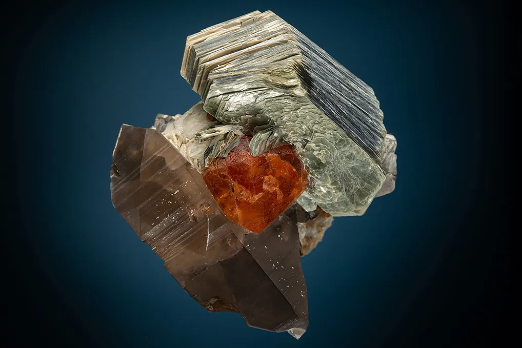 Spessartine with Muscovite and Quartz var. Smoky on Albite var. Cleavelandite image