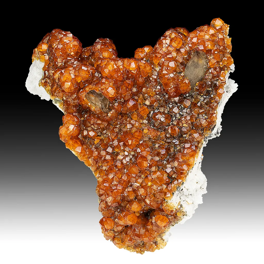 Spessartine with Quartz image