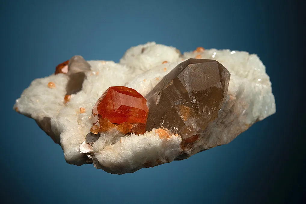 Spessartine with Quartz var. Smoky on Albite var. Cleavelandite - image 5