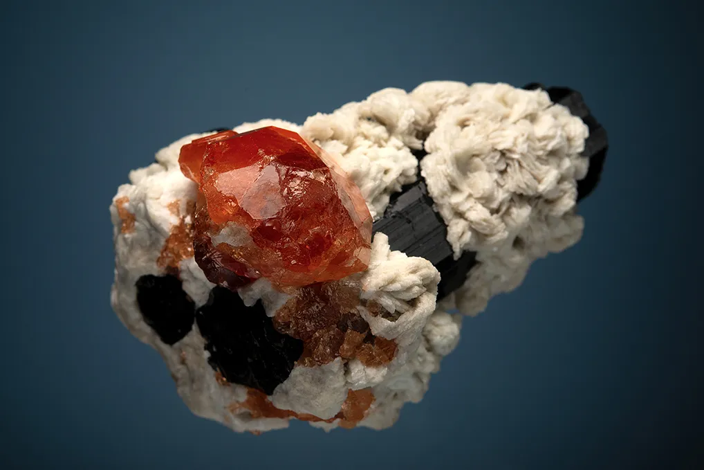 Spessartine with Schorl and Albite var. Cleavelandite - image 4