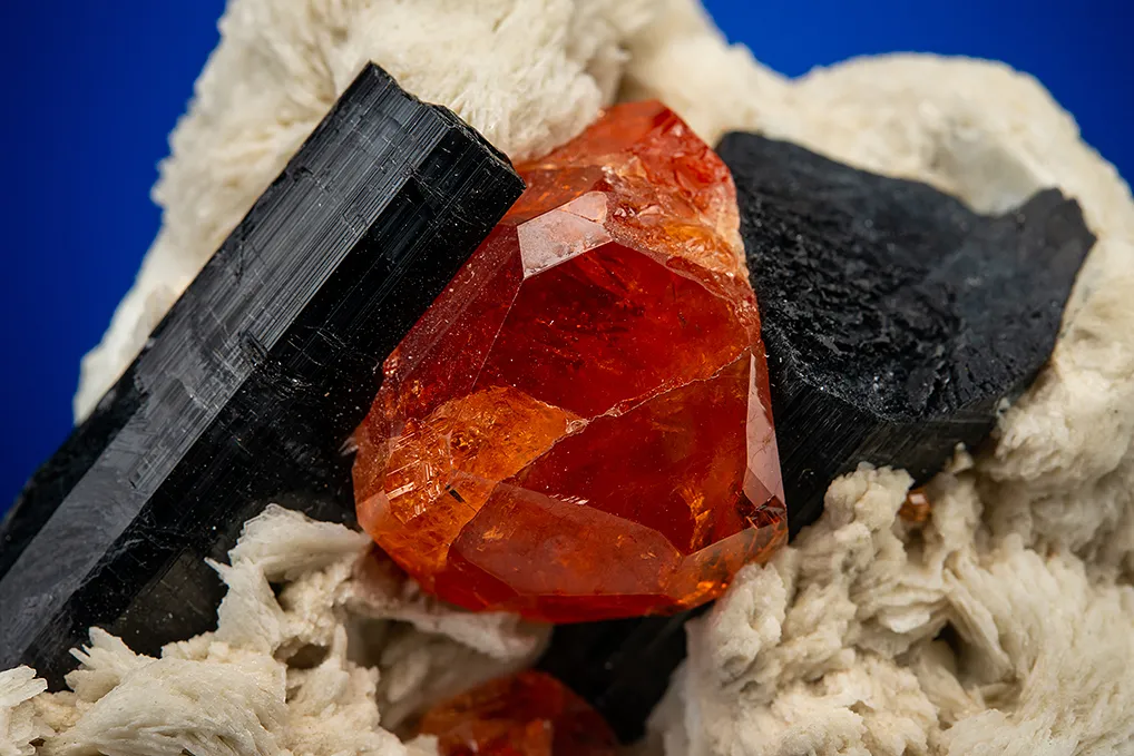 Spessartine with Schorl and Albite var. Cleavelandite - image 2