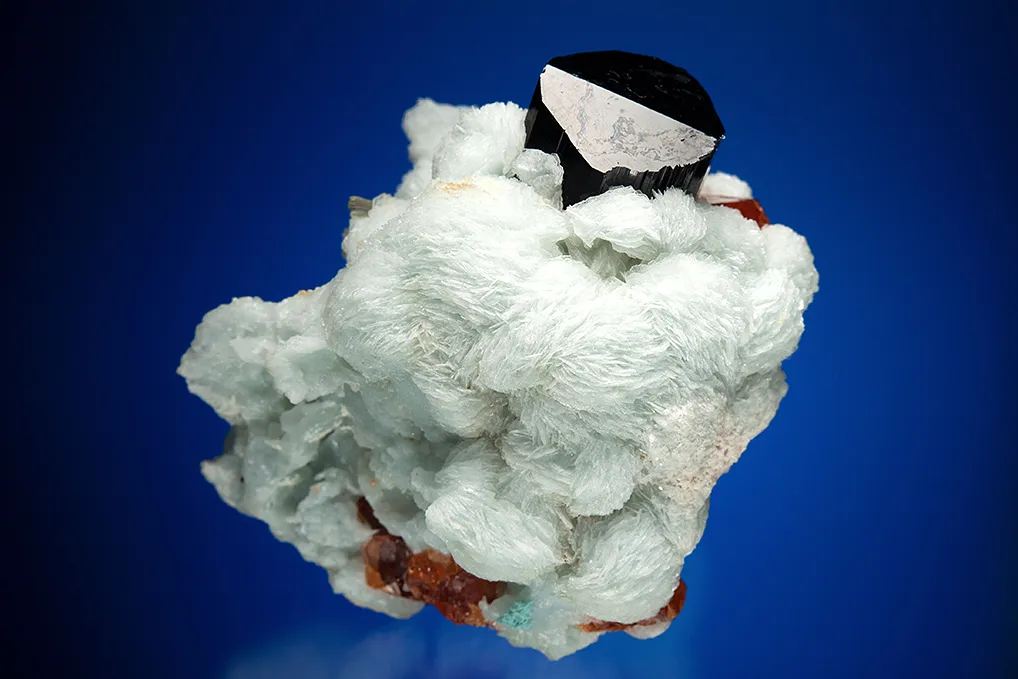 Spessartine with Schorl and Albite var. Cleavelandite - image 4
