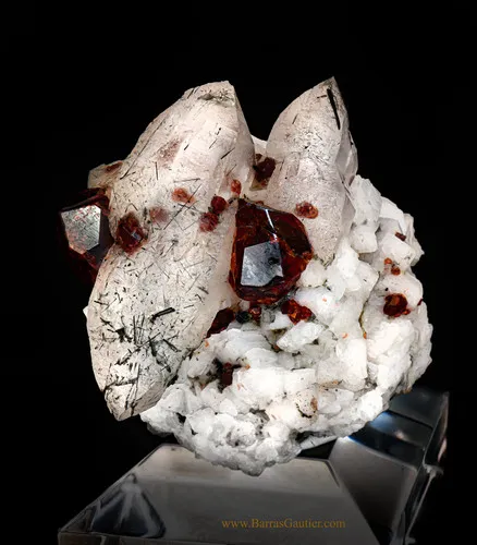 Spesssartite Garnet - Quartz, Orthoclase, Tourmaline - image 4