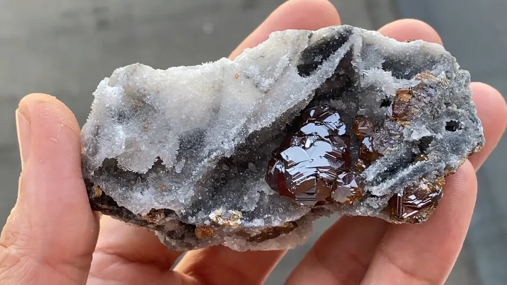 Sphalerite - image 5