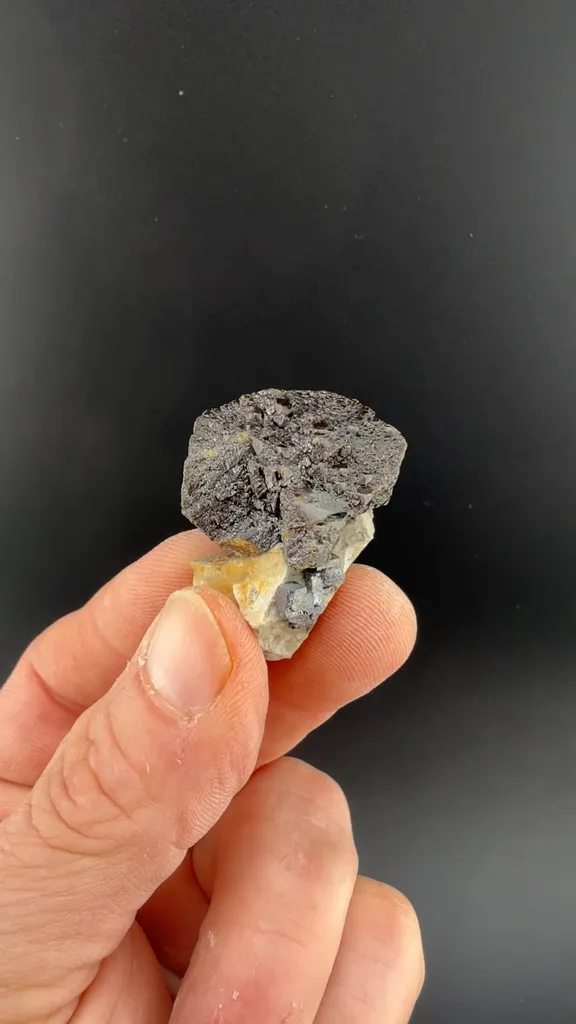 Sphalerite image