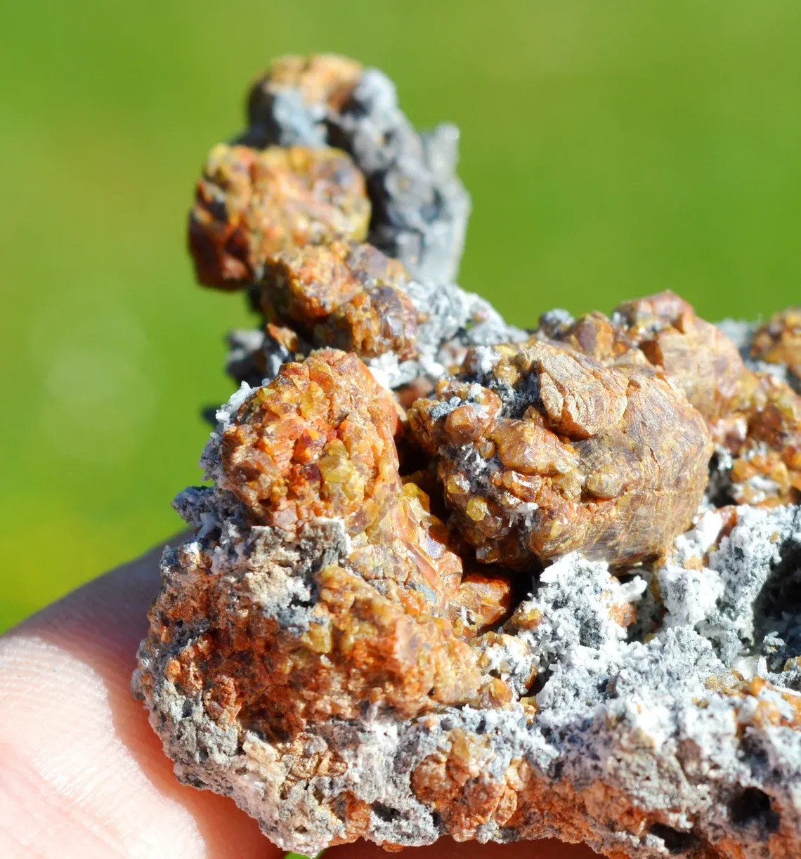 Sphalerite and Quartz 111 grams - Haus Rappoltstein vein, Neuenburg, Haut-Rhin, Alsace, France - image 8