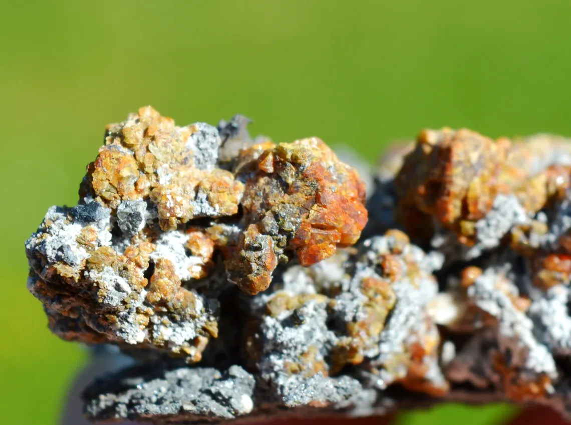 Sphalerite and Quartz 111 grams - Haus Rappoltstein vein, Neuenburg, Haut-Rhin, Alsace, France - image 7