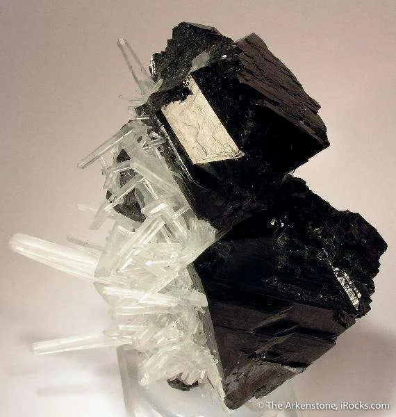 Sphalerite and Quartz image