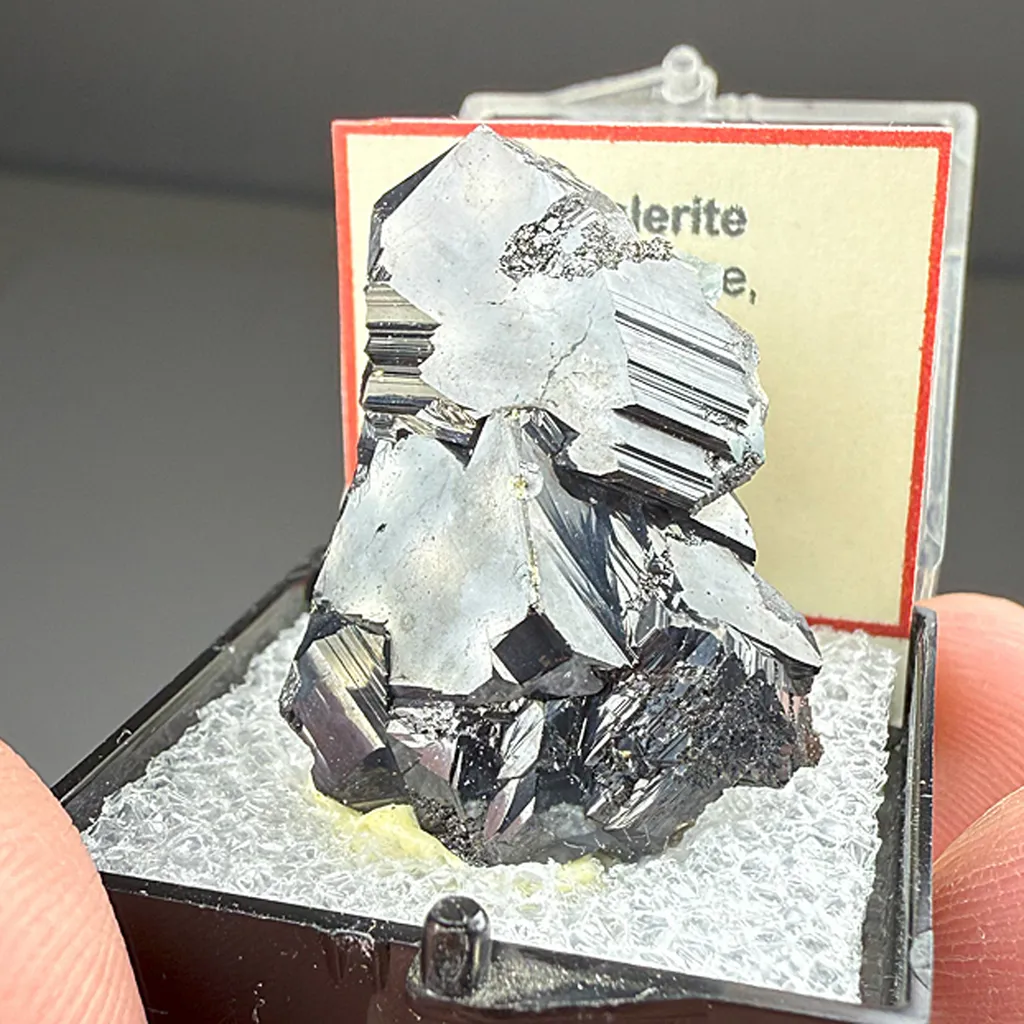Sphalerite image