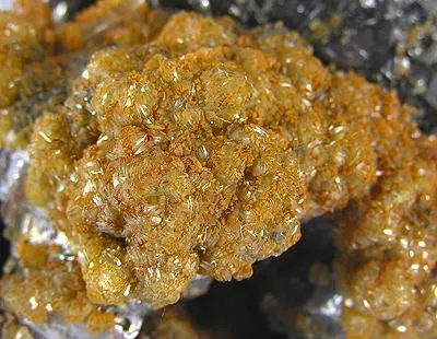 Sphalerite, Calcite - image 2